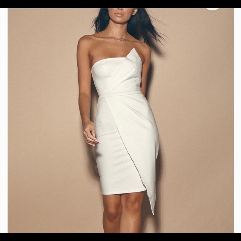 Lulu's Queen of the City Strapless Dress NWT